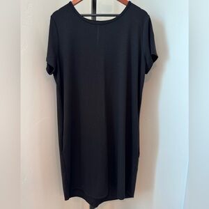 Short Sleeve Dress